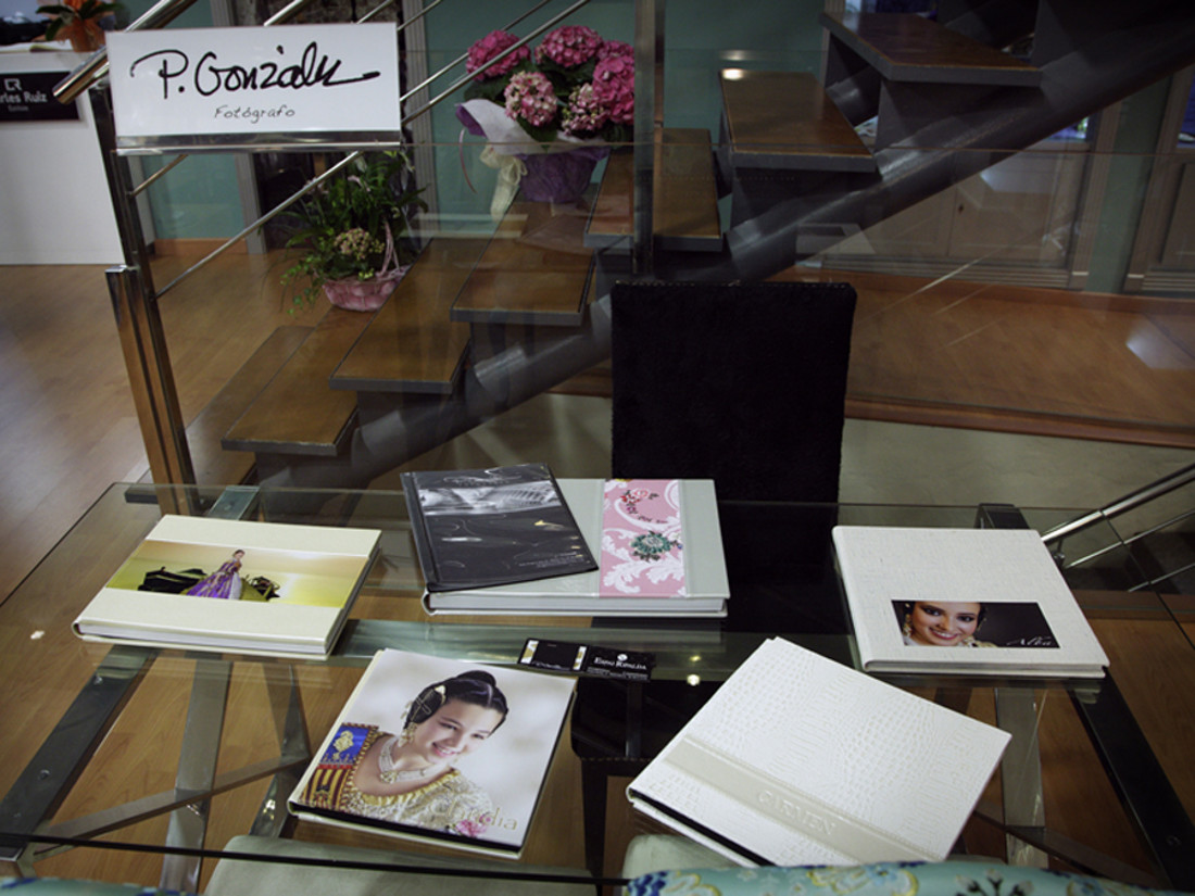 8 Espai Ripalda & Fotógrafo P.González